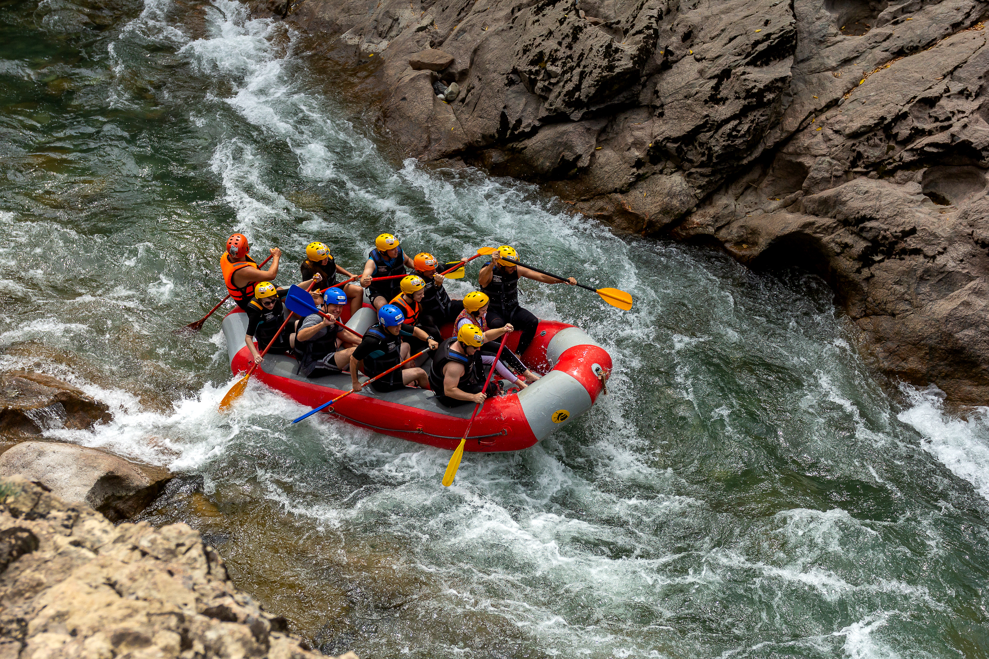 Rafting je bila zelo zabavna izkušnja